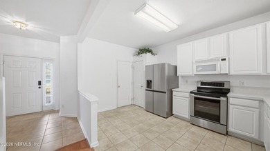 Welcome to low maintenance living in the Stonebridge Villas - photo 4