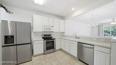Welcome to low maintenance living in the Stonebridge Villas - photo 5