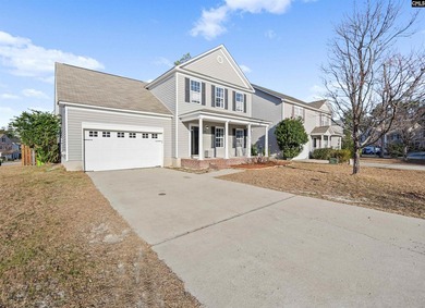 Welcome home to 492 Denman Loop in the highly sought-after Lake - photo 2