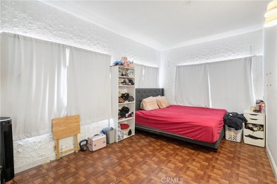Excellent investment opportunity in Santa Ana! This - photo 4