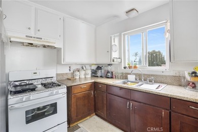 Excellent investment opportunity in Santa Ana! This - photo 6