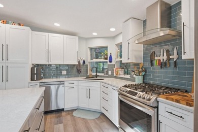 If you've been waiting for something in Lake Tarpon Village that - photo 20