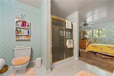 Escape to the beauty and tranquility of country living with this - photo 24