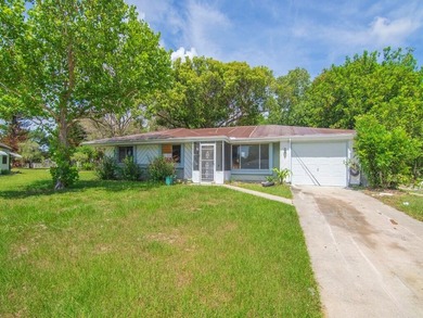 Blank Canvas Opportunity! Spacious 1,689 sq. ft. home offering - photo 1