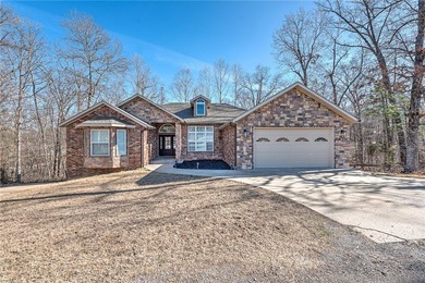 Fully renovated lake-area home just 1 mile from Granton Park - photo 5
