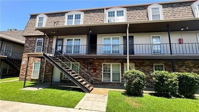 Lake Pontchartrain Condo For Sale in Metairie Louisiana