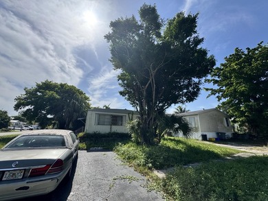 Investor/Handyman/Tear Down Special sold AS-IS in Boca Raton! - photo 11