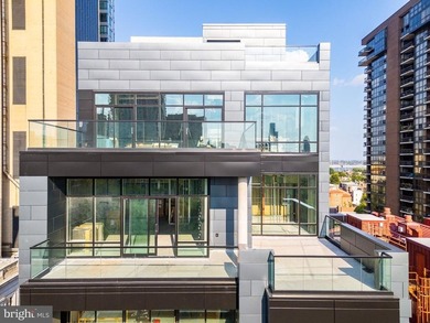 Experience the pinnacle of modern Philadelphia living at 223 S - photo 17
