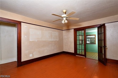 Charming single family home located near downtown Ft Myers! - photo 23
