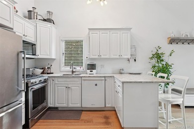NEW IN NORTH SEA 3BR 2BA $999,000 + 3 WATER ACCESSES Low Taxes - photo 4