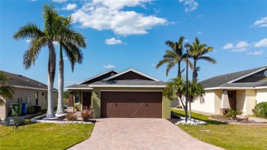 Lake Home For Sale in Bradenton, Florida