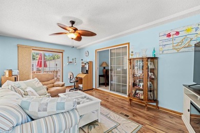Beautifully maintained, 527 Grapevine Street, a charming - photo 16