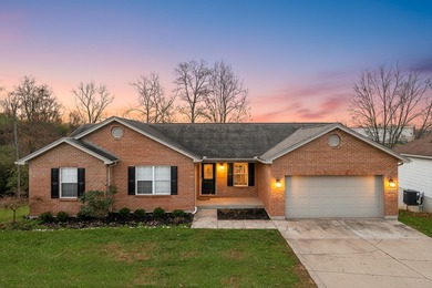 (private lake, pond, creek) Home For Sale in Crittenden Kentucky