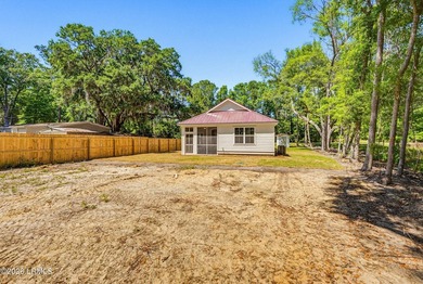 This Brand New Construction Large Lot 4 Bedroom 2 Bathroom Home - photo 32