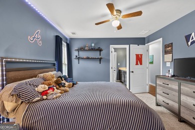 Welcome home to your beautifully maintained 4 bedroom, 3.5 bath - photo 32