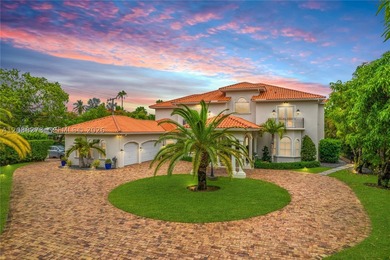 Situated on a spectacular 1.25-acre corner estate in the heart - photo 2