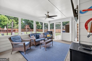 Welcome home to your beautifully maintained 4 bedroom, 3.5 bath - photo 44