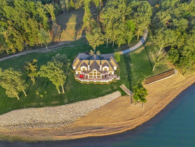Welcome to Eagle Shore Estate, where luxury meets recreation on - photo 3