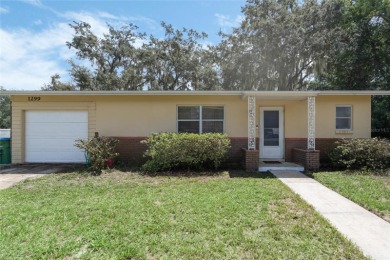 Lake Gleason Home Sale Pending in Deltona Florida