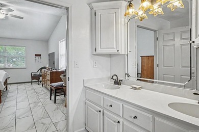 Welcome to this beautifully maintained spacious 3 bedroom, 2 - photo 22