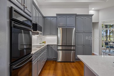 Move-in ready with a recently refinished pool. This beautifully - photo 22