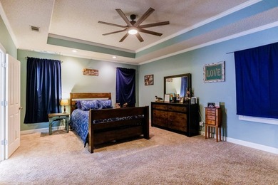 Welcome home to this beautifully maintained 4 bedroom,2 bath - photo 29