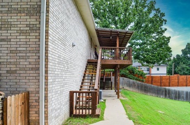 Welcome to this beautifully maintained spacious 3 bedroom, 2 - photo 39