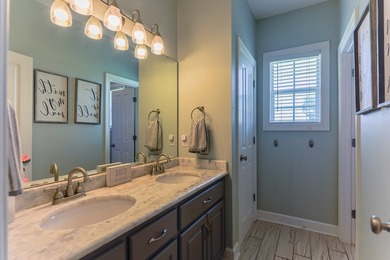 Welcome home to this beautifully maintained 4 bedroom,2 bath - photo 40