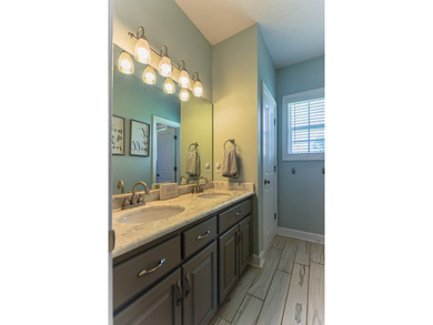 Welcome home to this beautifully maintained 4 bedroom,2 bath - photo 41