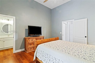 Move-in ready with a recently refinished pool. This beautifully - photo 43