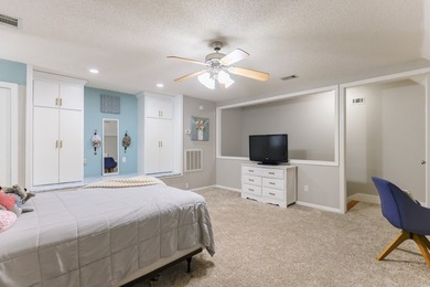 Welcome home to this beautifully maintained 4 bedroom,2 bath - photo 47