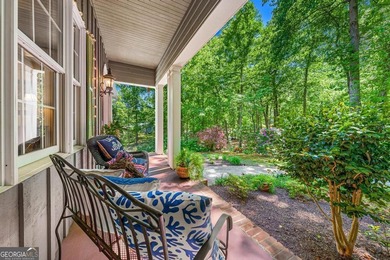 This charming Lake Hartwell home is the ultimate retreat for - photo 4