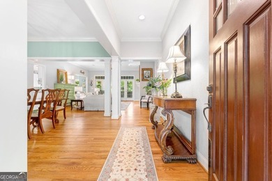 This charming Lake Hartwell home is the ultimate retreat for - photo 5