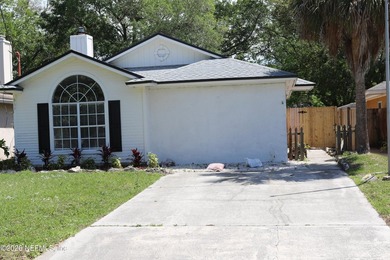 Welcome to Atlantic Beach living at an attainable price. This - photo 1