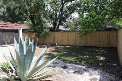 Welcome to Atlantic Beach living at an attainable price. This - photo 5