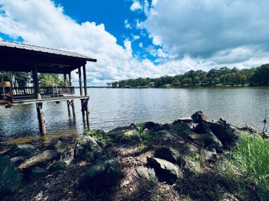 Toledo Bend Reservoir Home For Sale in Many Louisiana