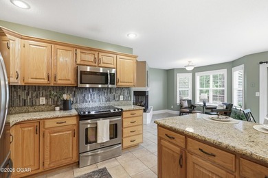 This 3-4 bedroom home with an open concept is located in - photo 15