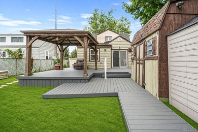 Welcome to a home where comfort, character, and coastal charm - photo 22