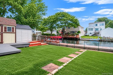 Welcome to a home where comfort, character, and coastal charm - photo 24