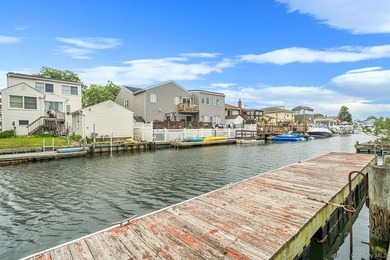 Welcome to a home where comfort, character, and coastal charm - photo 26