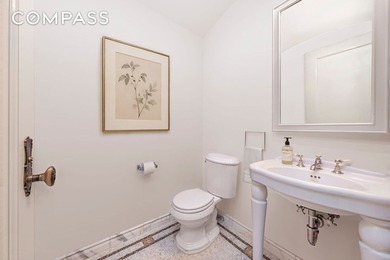 ALL SHOWINGS BY APPOINTMENT ONLY. Central Park Views from Every - photo 9