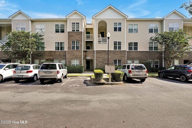 (private lake, pond, coastal) Condo For Sale in Wilmington North Carolina