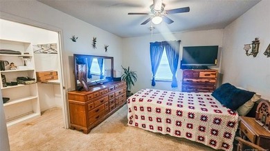 **Lake Eufaula Living at it's Best!** - Very rare 2.5-Acre - photo 31