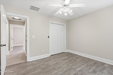This 3-4 bedroom home with an open concept is located in - photo 32