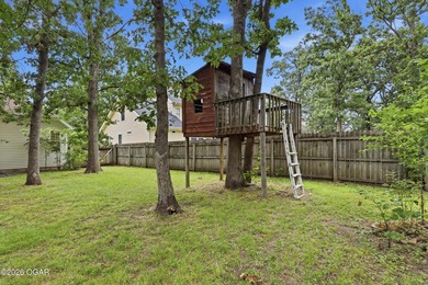 This 3-4 bedroom home with an open concept is located in - photo 38