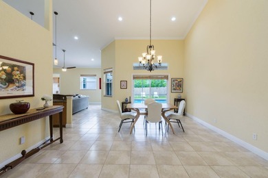 Custom-built 4-bedroom, 3.5 bathroom plus a den pool home - photo 6