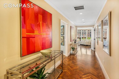 Stunning, luxurious, sun filled 4 bedroom 3.5 bath apartment - photo 3
