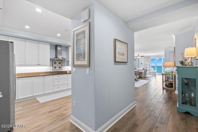 POSITIONED ACROSS THE UPPERMOST FLOOR OF BELLA VISTA THIS - photo 17