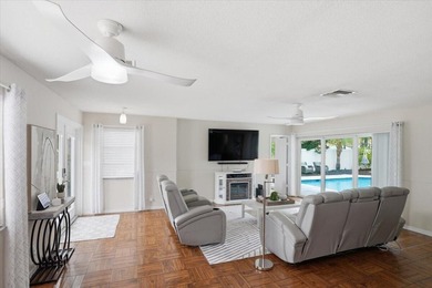 Experience year-round tropical oasis in this 1860-square-foot - photo 9