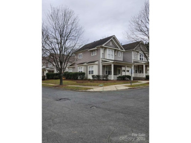 Lake Townhome/Townhouse For Sale in Cornelius, North Carolina